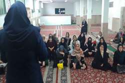 برگزاری جلسه آموزشی با عنوان مهارت های فرزند پروری برای اولیای دانش آموزان دبستان کمیل  شهرستان اسلامشهر